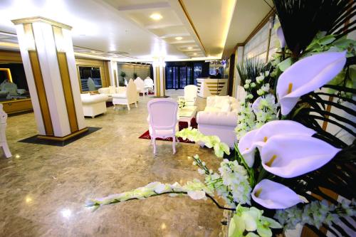 Mesopotamia Hotel - image 2