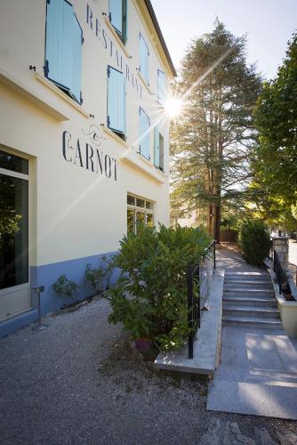 LOGIS HOTEL & RESTAURANT Le CARNOT