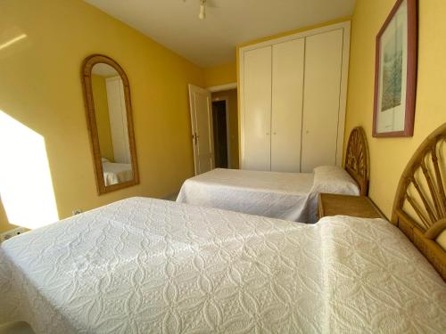 Apartamentos Jardines del Puerto Altamar - image 9