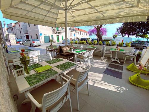 Étterem, Benjamin Hotel in Kastela