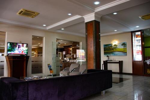 大堂, 獨特酒店 (Hotel Exclusivo) in 聖若澤杜斯皮尼艾斯