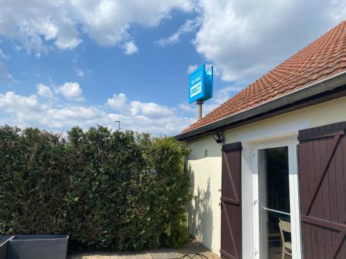 ทัศนียภาพภายนอกโรงแรม, Kyriad Direct Chalon Sur Saone Nord in ชาลง-ซูร์-โซน