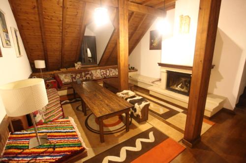 Hotel Alpin Llogara - image 11