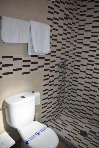 Hostal Alamare - image 2