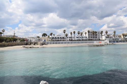 Hotel Profumo Di Mare in โอตรันโต่