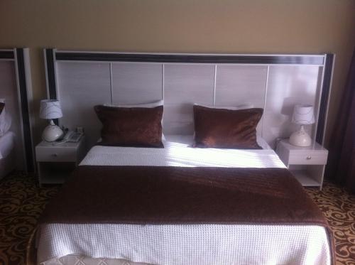 1 double bed