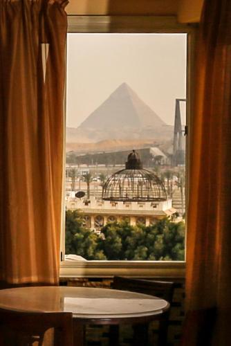 Pyramids Musem Apartment