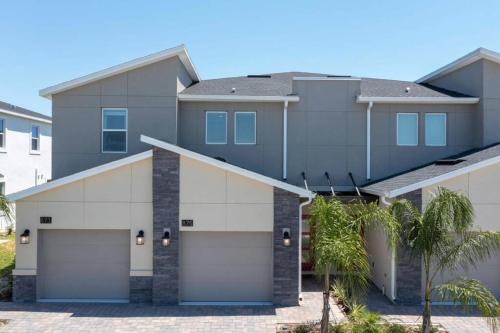 Amazing Three Bedroom Vacation Apartment at Champions Gate - Golf Course View - CG875
