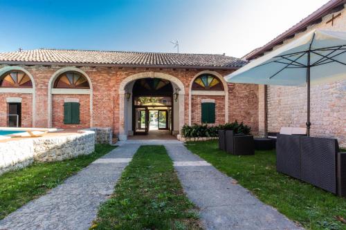 Aed, Ciasa De Gahja in Budoia