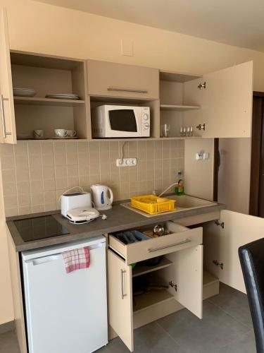 Balaton Apartmanház - image 5