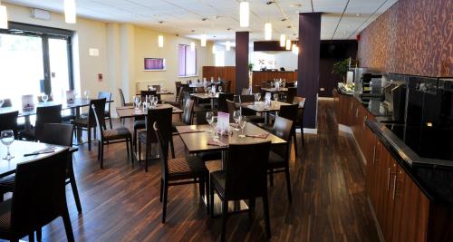Lancaster Hotel and Spa - image 12