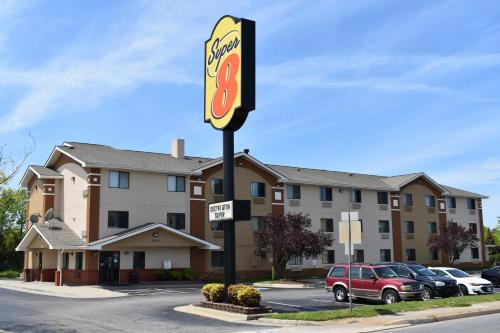 Super 8 by Wyndham Newport News/Jefferson Ave.