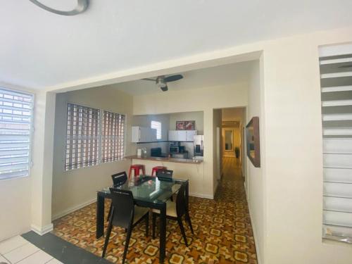 Calle Hollanda 3 Bedroom Home in Hato Rey Central