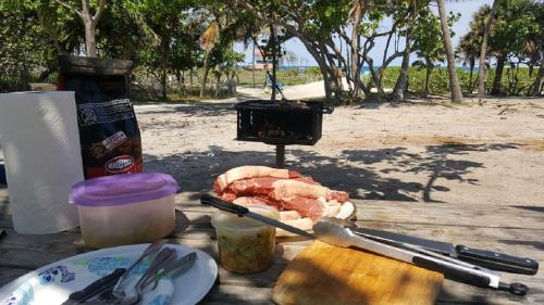 Family apartment on the beach #17