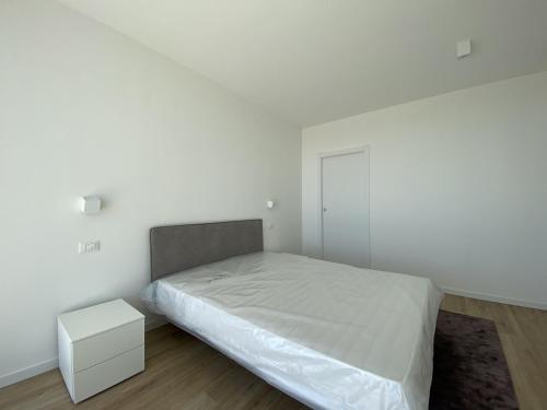 Apartment image 10