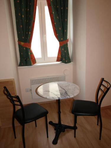 Pension Tal Studios - main image