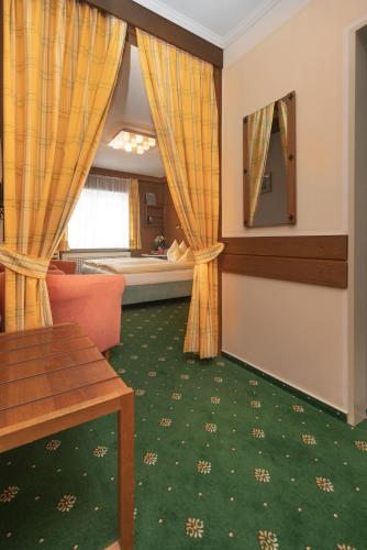 Hotel Sonnenspitz *** - image 2