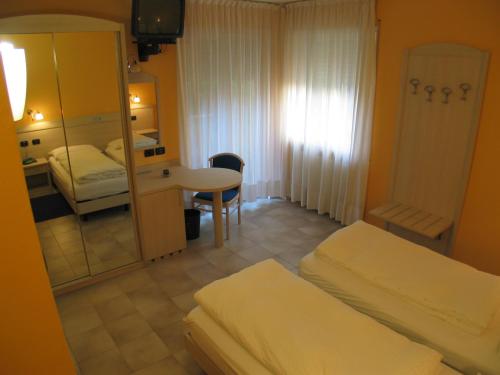 Economy Double or Twin Room