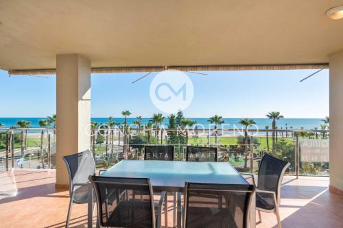2 bedrooms, 4 beds