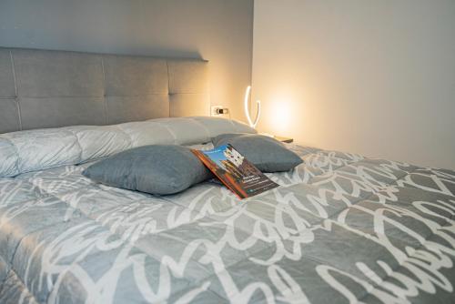 L'Isola Del Postino Rooms Room Type - Double Room with Balcony and Sea View L'Isola Del Postino Rooms Room Type - Double Room with Balcony and Sea View
