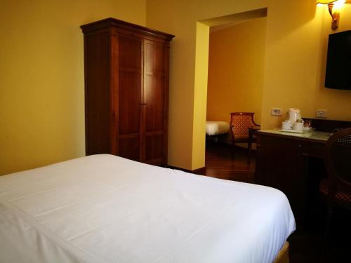 Best Western Ai Cavalieri Hotel - Photo 2