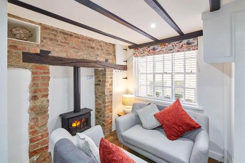 Host & Stay - Thimble Cottage, Whitby