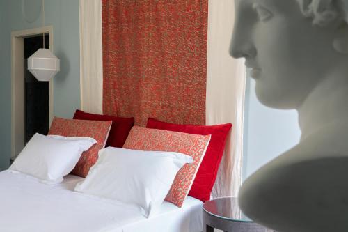 Q92 Noto Hotel