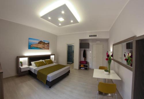 YEASY smart rooms Cefalù 2