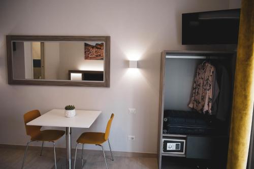 設施, YEASY smart rooms Cefalù (YEASY smart rooms Cefalu) in 切法盧