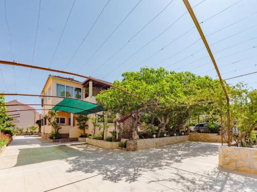 Apartment in Supetar 
