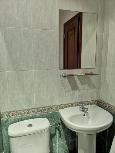 Hostal Juan Bravo - image 6