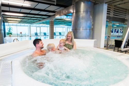 Gyógyfürdő, Landal Hotel Fyrklit in Hirtshals