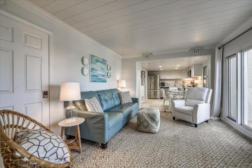 Pinnacle Port A502 condo - image 3