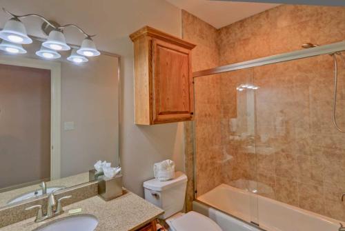 Three-Bedroom Apartment image 10
