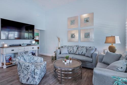 256 Pearl Street by Coastal Vacation Properties - image 5