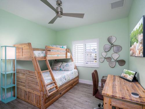 261 Delmar Ave by Coastal Vacation Properties - image 4