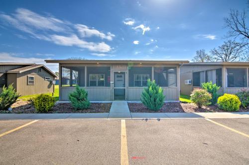 Resort Cabin with Nearby Pool and Lake Access! Resort Cabin with Nearby Pool and Lake Access!