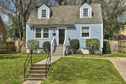 Raleigh ITB Home - Mins to Downtown and North Hills! in Raleigh, USA