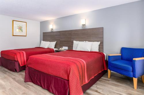 Captains Quarters Motel & Conference Center - image 7