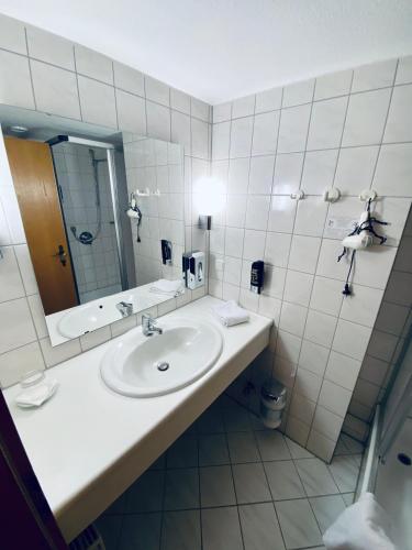 E&D Hotel Rodgau 6.7km von Babenhausen entfernt