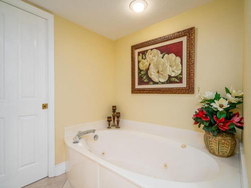 Gullwing 505 by Coastal Vacation Properties - main image