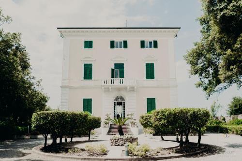 Villa Parisi Grand Hotel