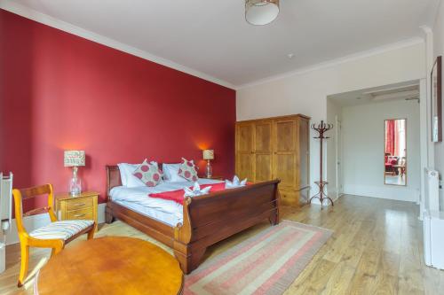 Hotel 32 - image 2