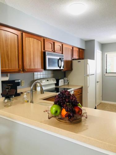 Springwood Villas with pool excess half a mile from beach thumb 2