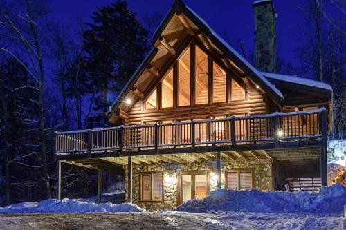 Log cabin with HOT TUB and view