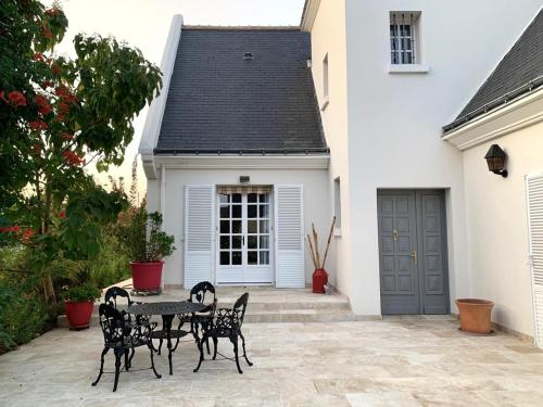Viesnīcas āriene, La Tour de Saint Cyr in Saint-Cyr-sur-Loire