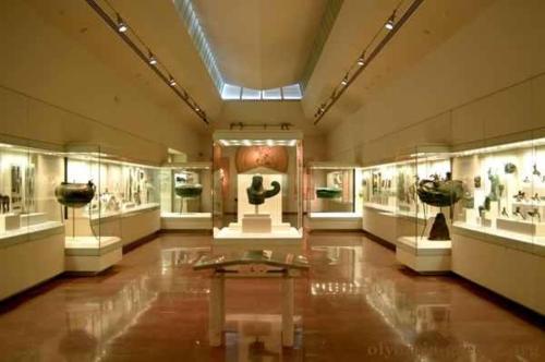 The mansion of Dionisos and Dimitras 5 in 올림피아 시티 센터