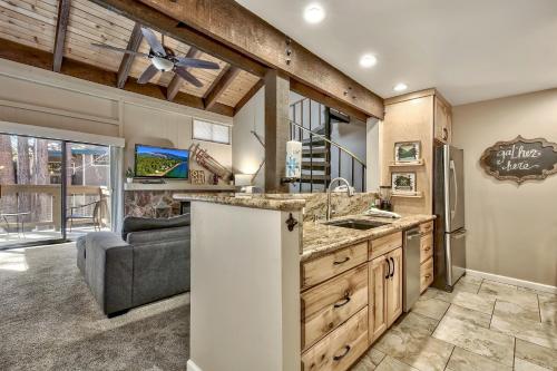 513 Pine Grove - image 6