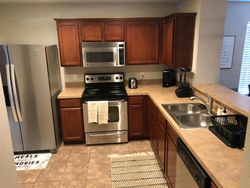 Dallas Gem in Subdivision 15 mins from Deep Ellum! in Dallas, USA
