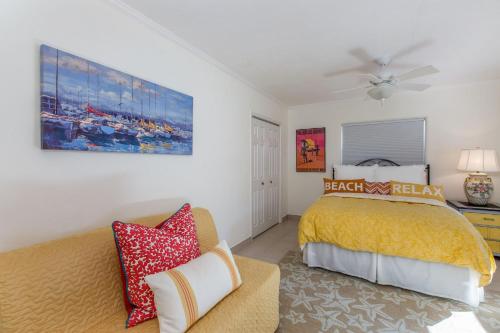 Coastal Beach Escape - Monthly Beach Rental on Top Voted Best Beach in America! home - image 8